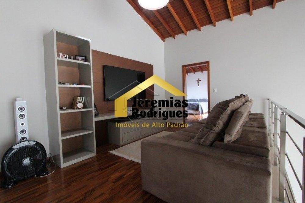 Casa à venda com 3 dormitórios no Condomínio San Marco em Taubaté/SP