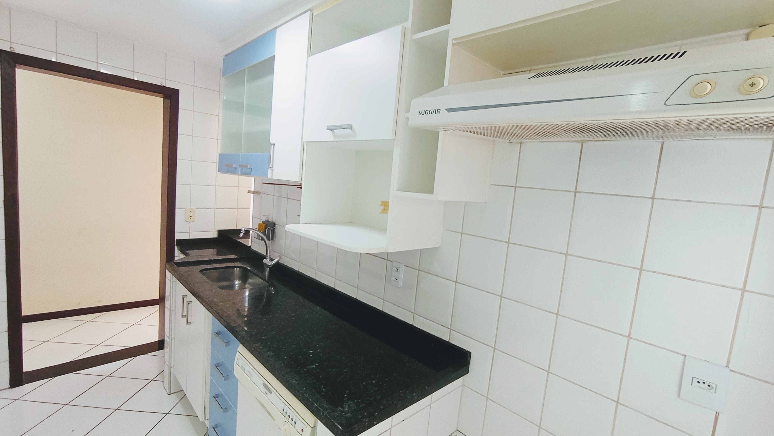 Casa para venda e locação com 3 dormitórios no Condomínio Vale dos Príncipes em Taubaté/SP.