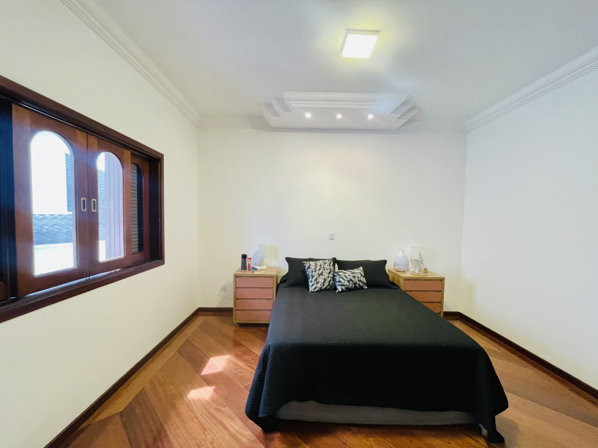 Casa para venda e locação com 4 dormitórios no Condomínio Taubaté Village em Taubaté/SP