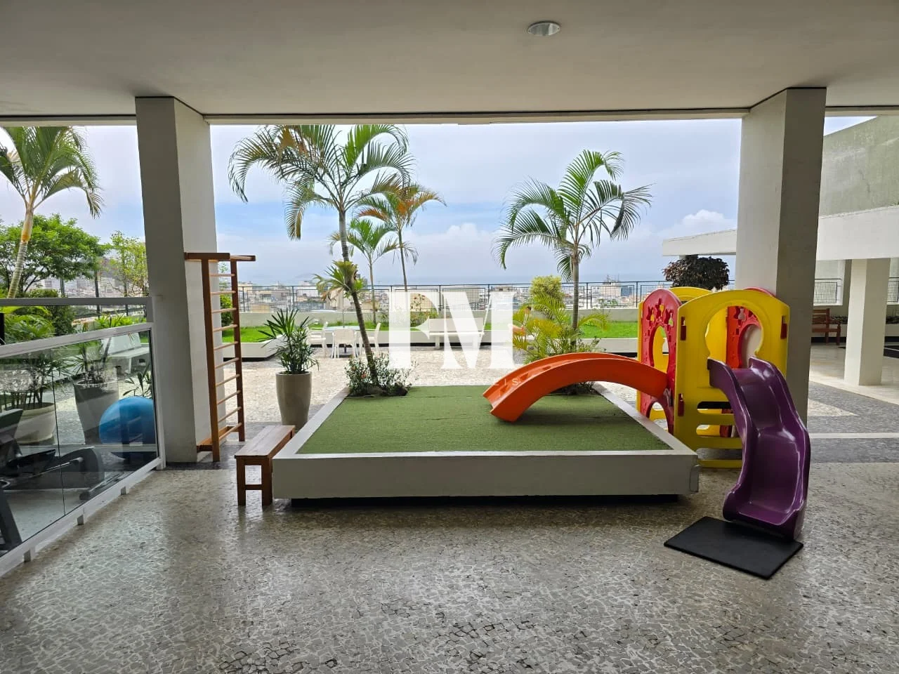 Exclusividade em Copacabana | Rua Marechal Mascarenhas de Morais | Modernizado | Original 3 Quartos | 100m² com Vaga e Lazer Completo - foto 47