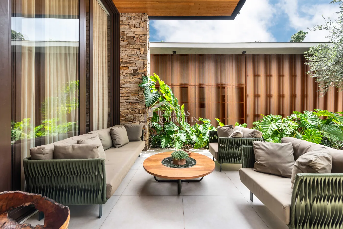 Casa para venda com 4 suítes no Condomínio Fazenda Dona Carolina em Itatiba/SP