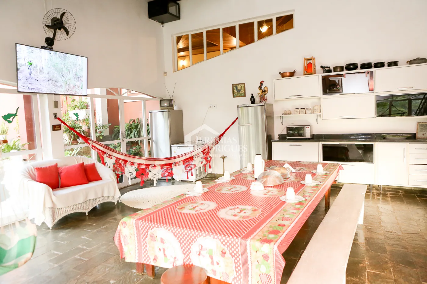 Chácara à venda no bairro do Sapucaí, em Sapucaí-Mirim/MG.