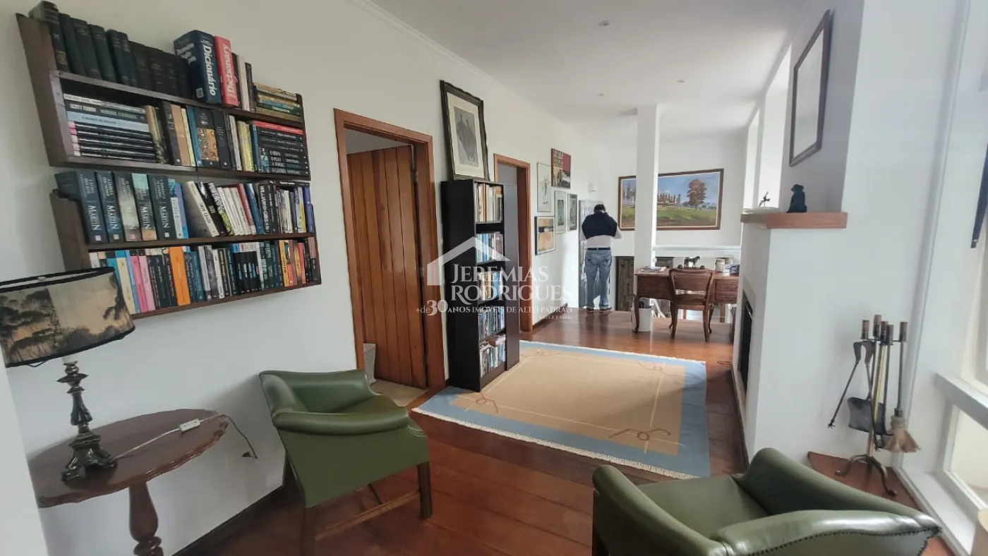 Casa para locação com 5 suítes no bairro Loteamento Por do Sol em Campos do jordão/SP