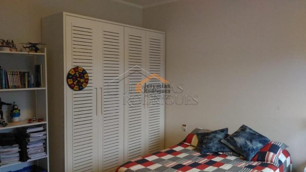 Casa à venda em Taubaté/SP