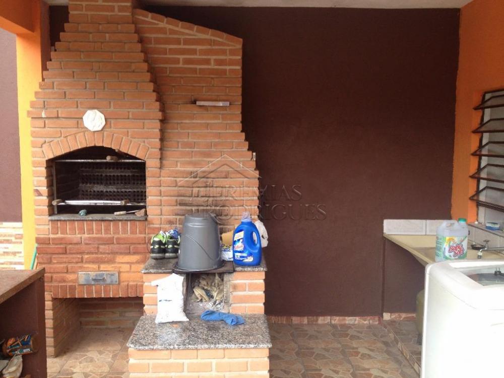 Casa à venda por R$ 1.000.000,00 - Pindamonhangaba/SP
