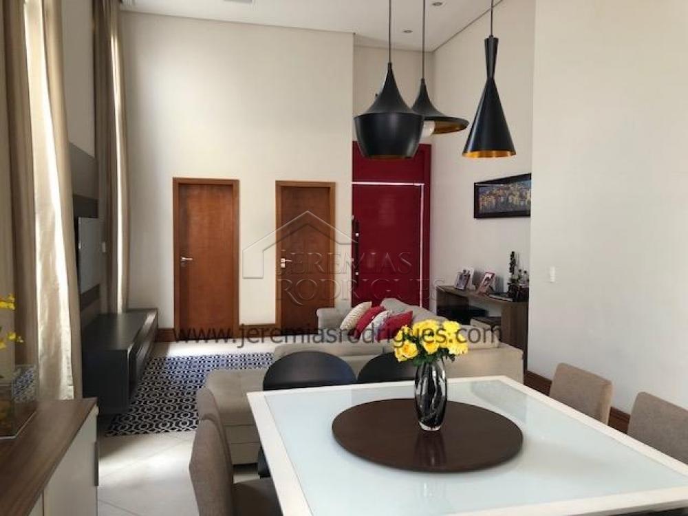 Casa à venda por R$ 1.300.000,00 - Taubaté/SP