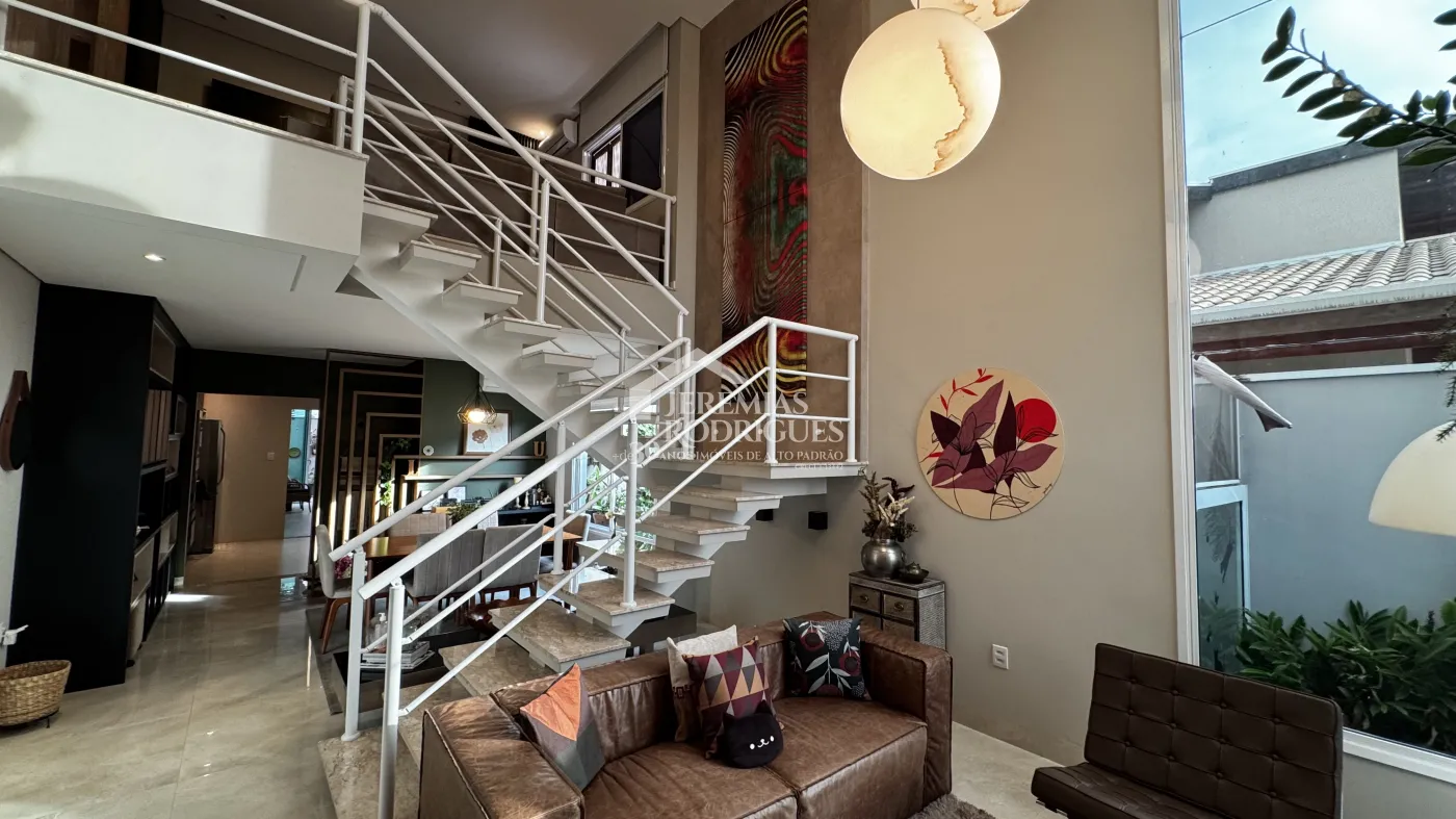 Casa para locação com 3 suítes no Condomínio Reserva dos Lagos em Pindamonhangaba/SP.