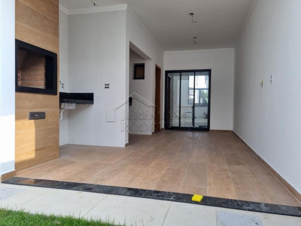 Casa à venda por R$ 1.150.000,00 - Tremembé/SP