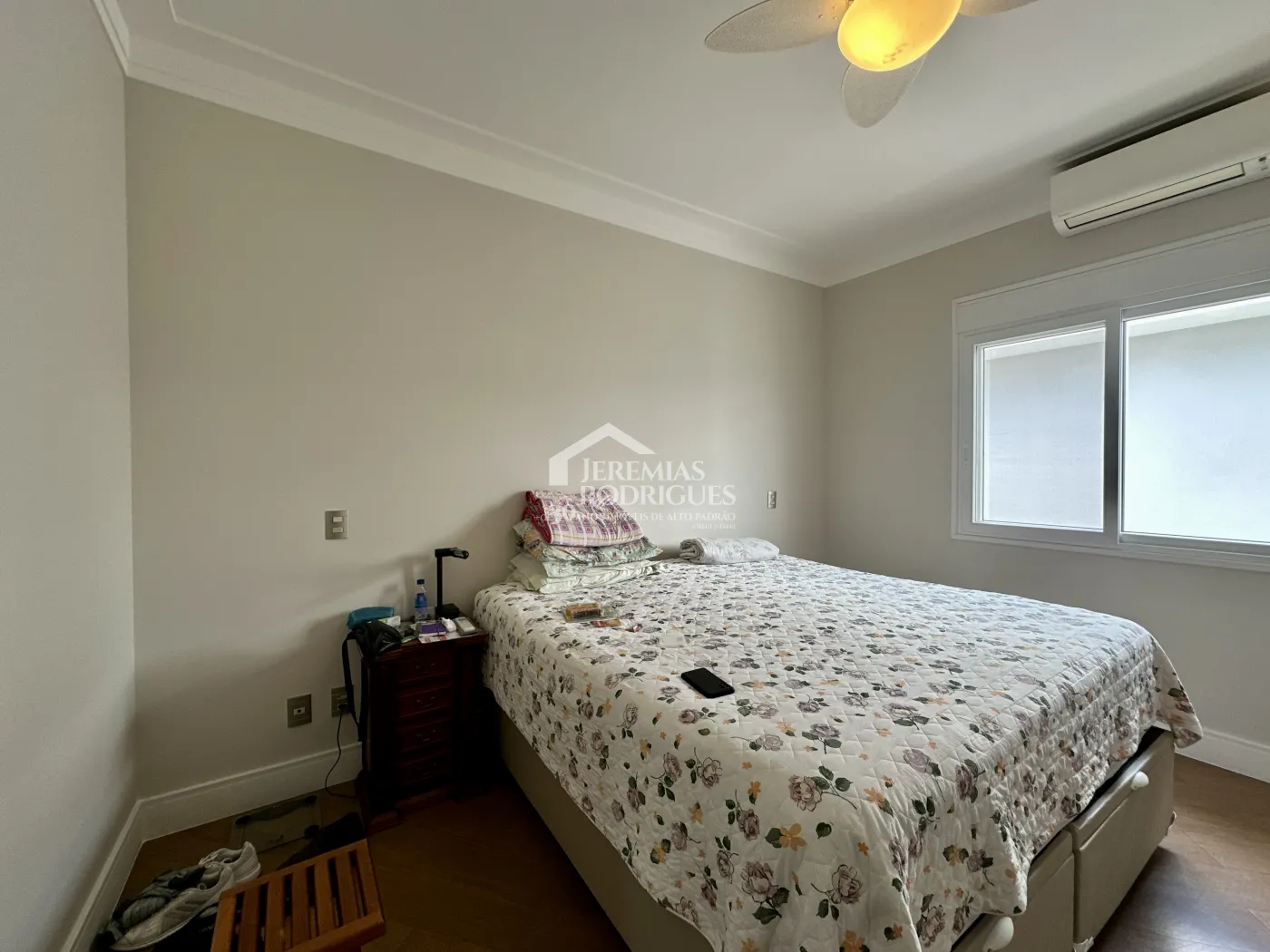 Casa com 4 dormitórios, 369 m² - Condomínio Terras de San Marco - Taubaté/SP.