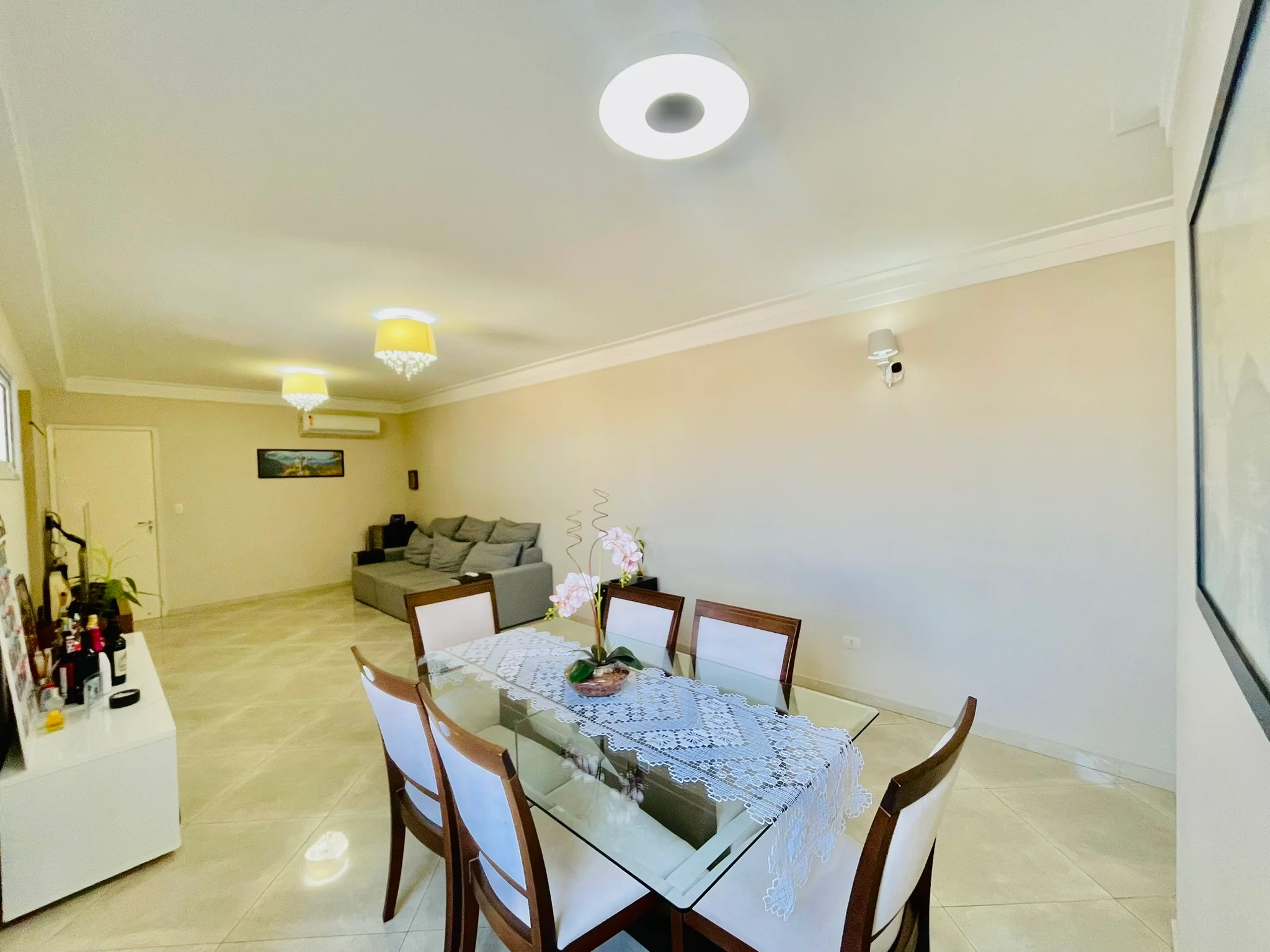Apartamento à venda com 110 m² no Residencial Placere em Taubaté/SP.