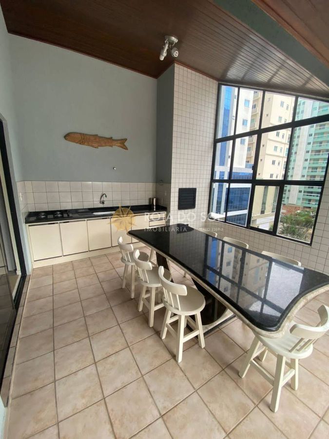 Residencial Paulo Vitor Cobertura 3 Quartos e 2 Vagas em Meia Praia Itapema SC