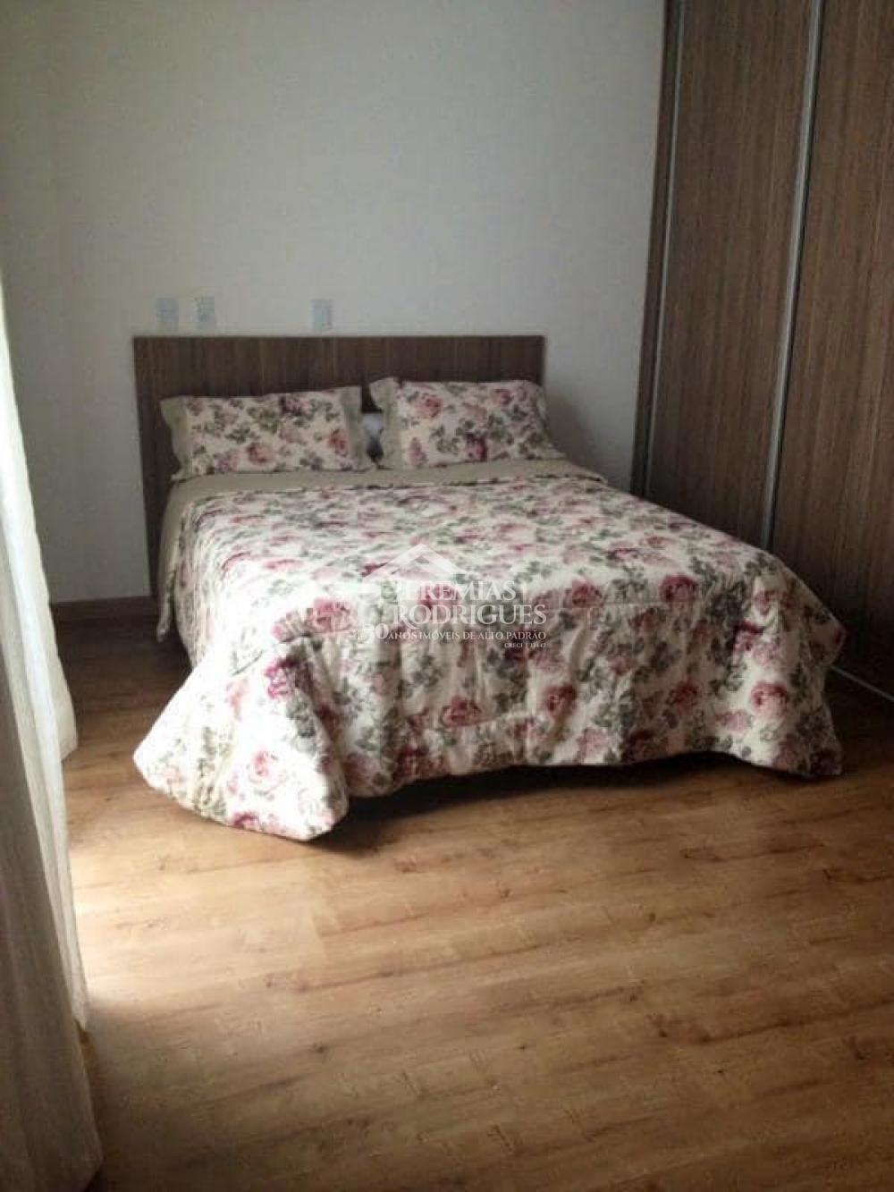 Casa com 3 dormitórios, 197 m² - Parque Residencial Bom Conselho - Taubaté/SP