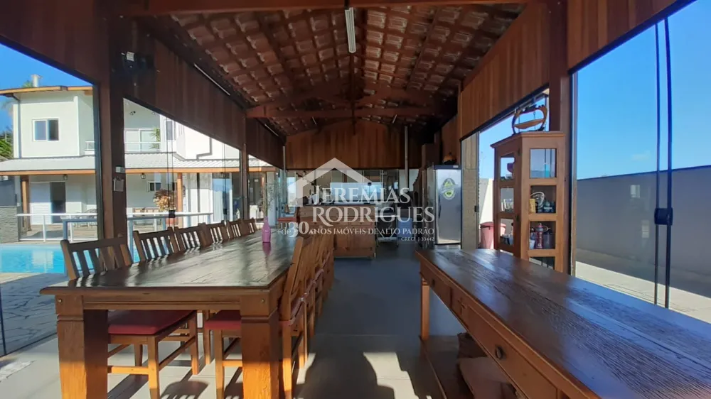 Casa com 5 suítes, 600 m² - Condomínio Village da Serra - Tremembé/SP