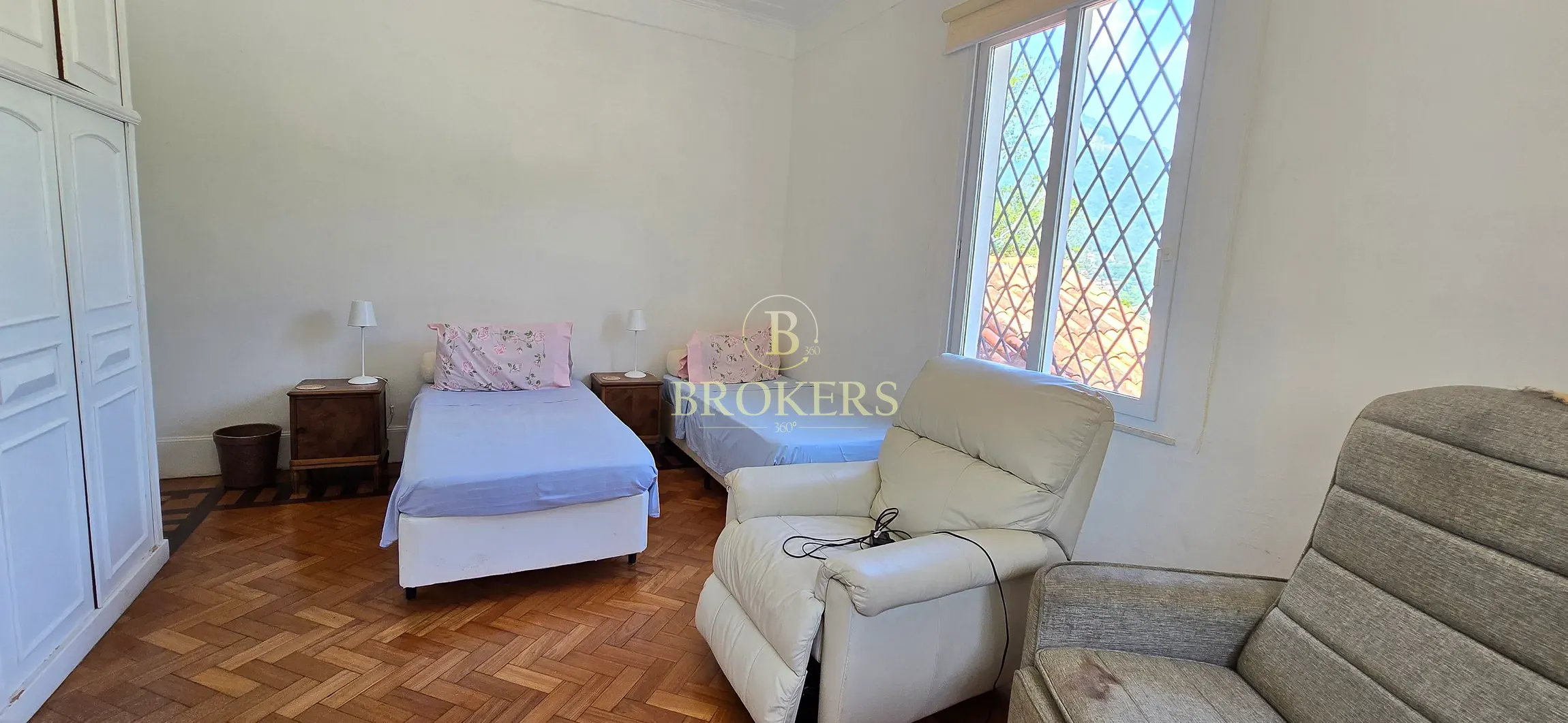 Mansão Colonial a venda em Santa Teresa: 2 Casas, Piscina e Área Gourmet. Terreno de 2.000m² , vist — foto 50