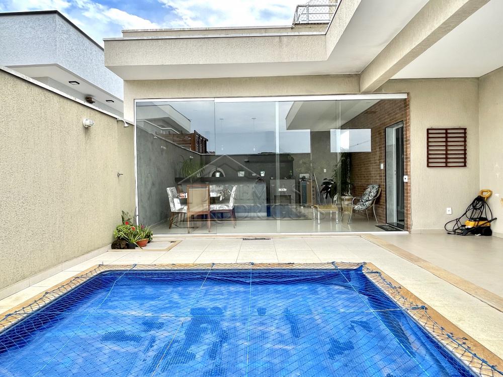 Casa com 4 quartos, 306 m² - Condomínio Ouro Ville - Taubaté/SP