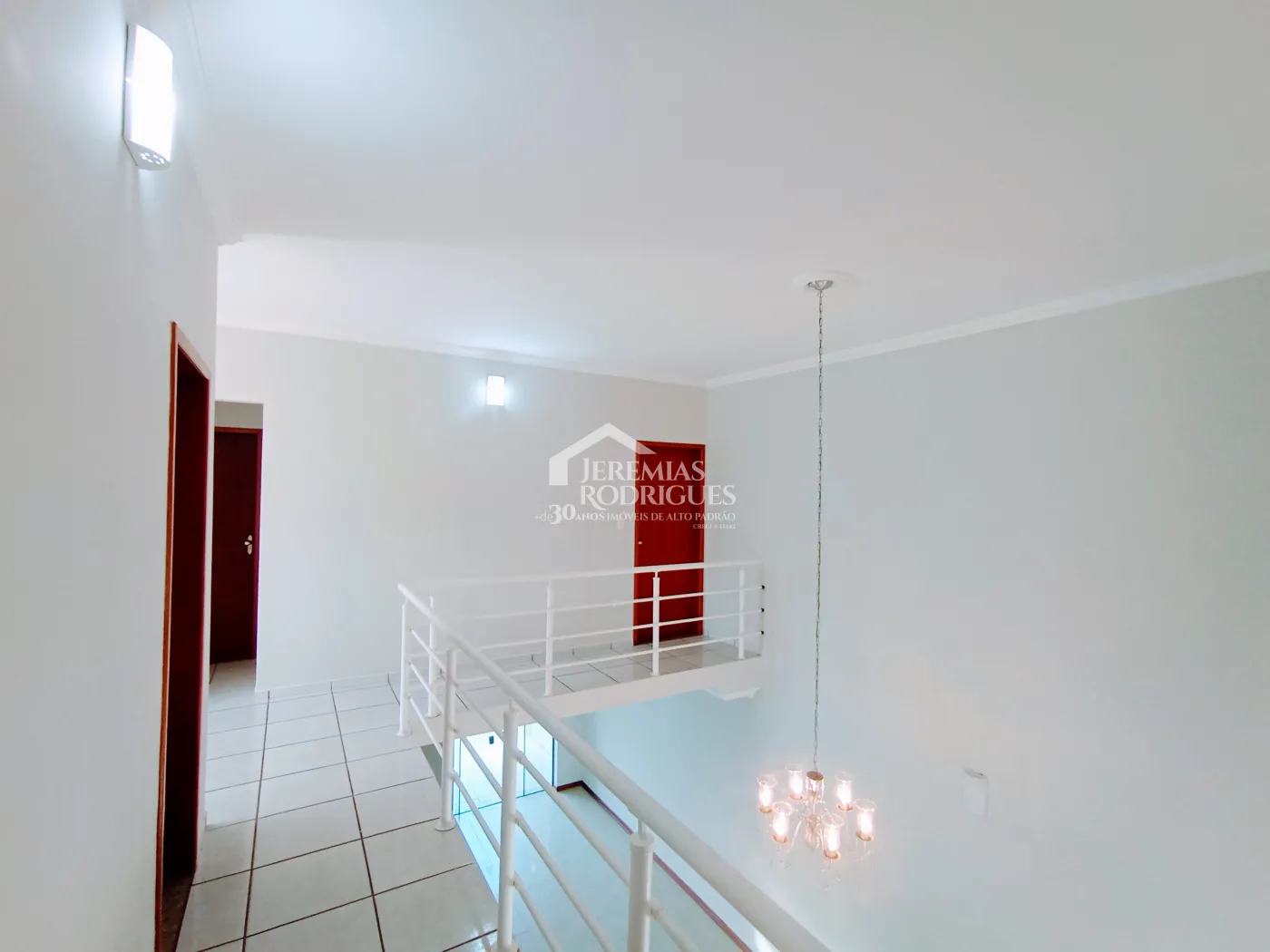 Casa para venda e locação com 4 dormitórios no Condomínio Campos do Conde I em Tremembé/SP