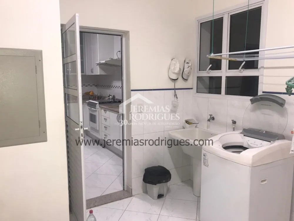 Casa com 3 quartos, 300 m² - Condomínio Residencial Pinheiros - Caçapava/SP