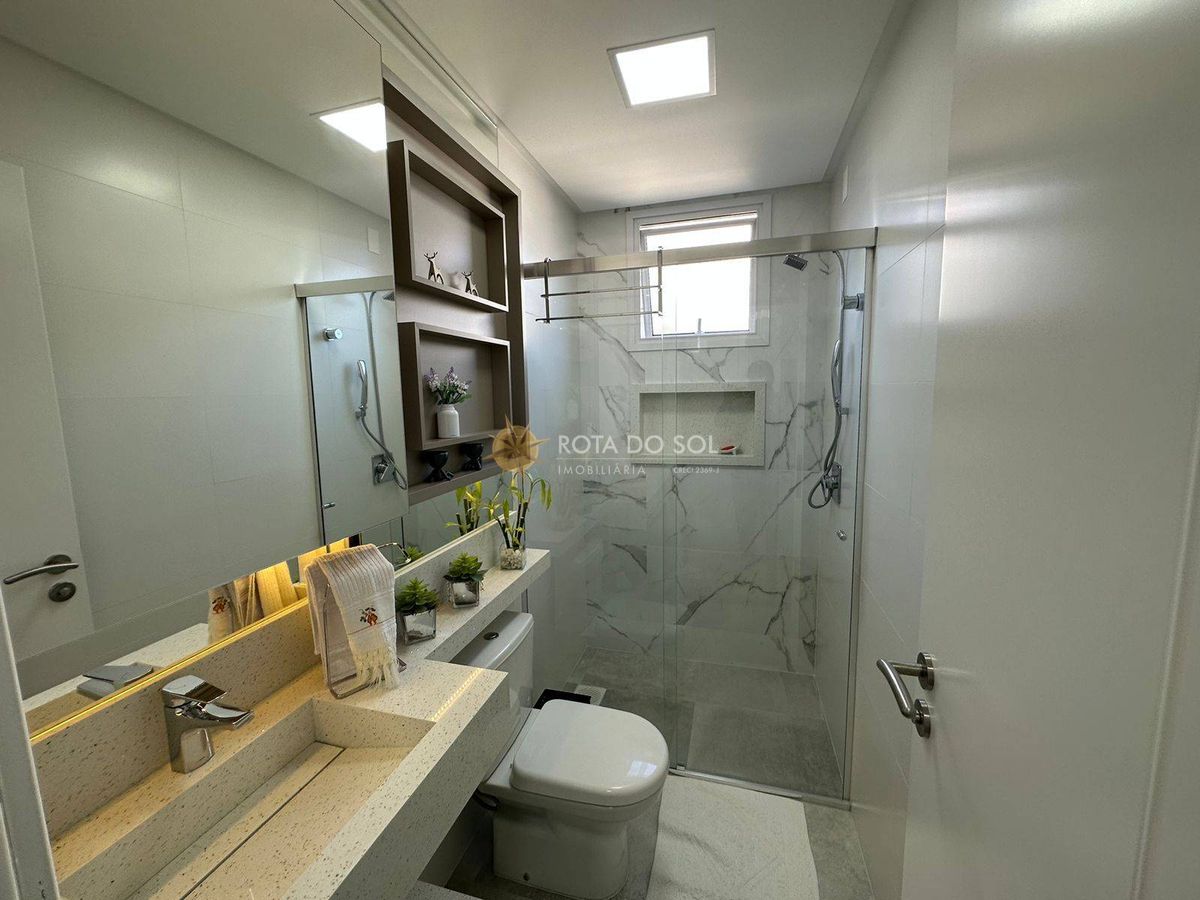 Sole del Mare Apartamento 3 Suítes e 2 vagas na Meia Praia