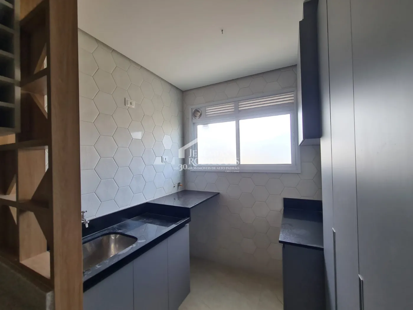 Apartamento com 3 suítes, 130 m² - Edifício Jardins Residence - Taubaté/SP.