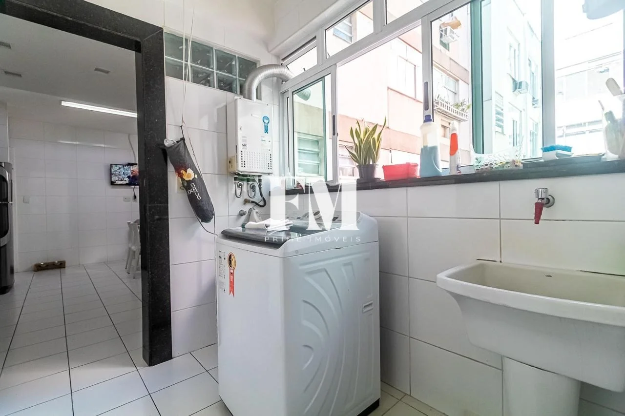 Copacabana! Magnífico Duplex Reformado de 156m² com 2 Vagas na Rua Miguel Lemos - foto 20