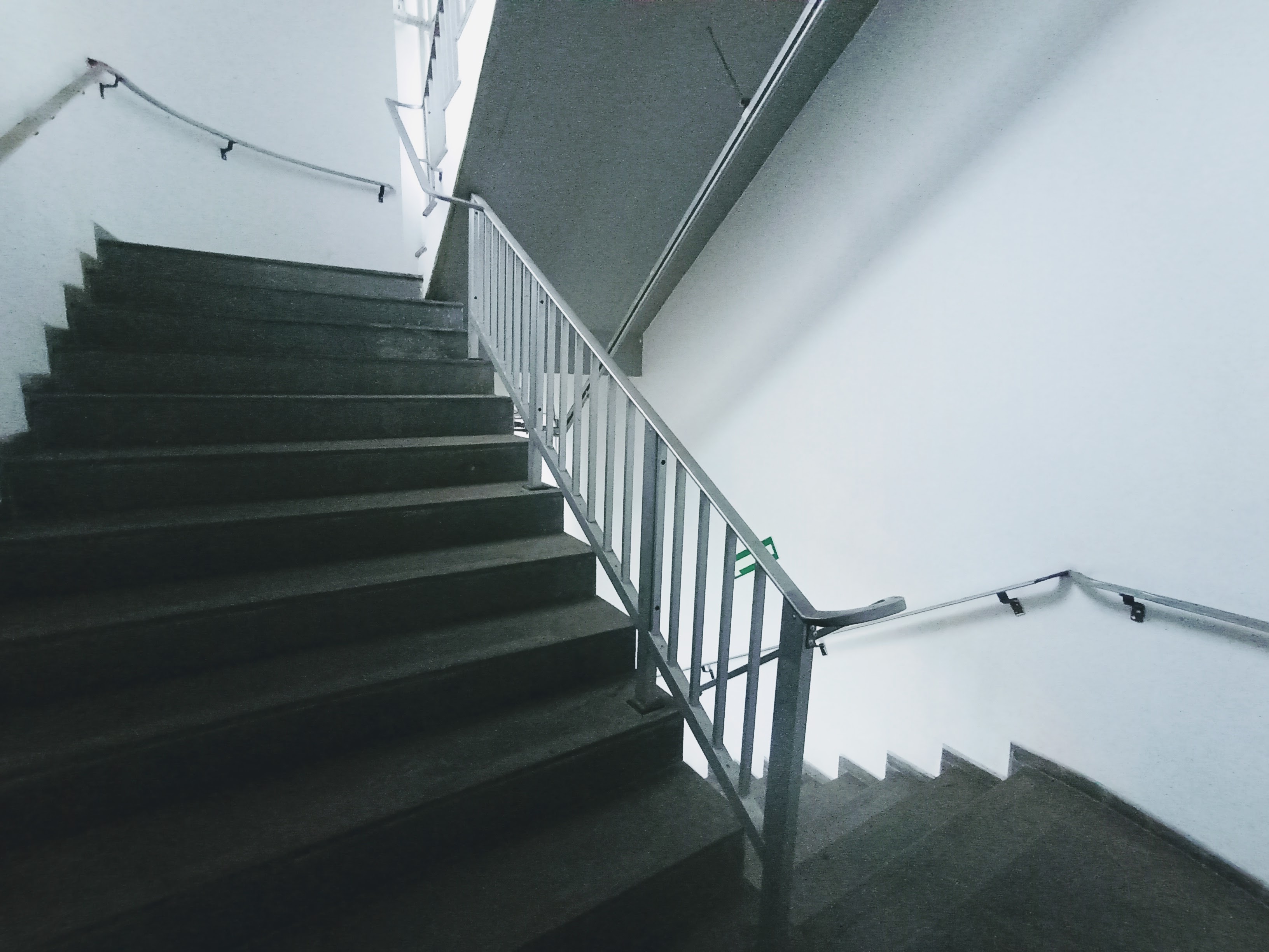 Prédio para venda e locação, 6.000 m² no bairro Jardim Independência em Taubaté/SP.