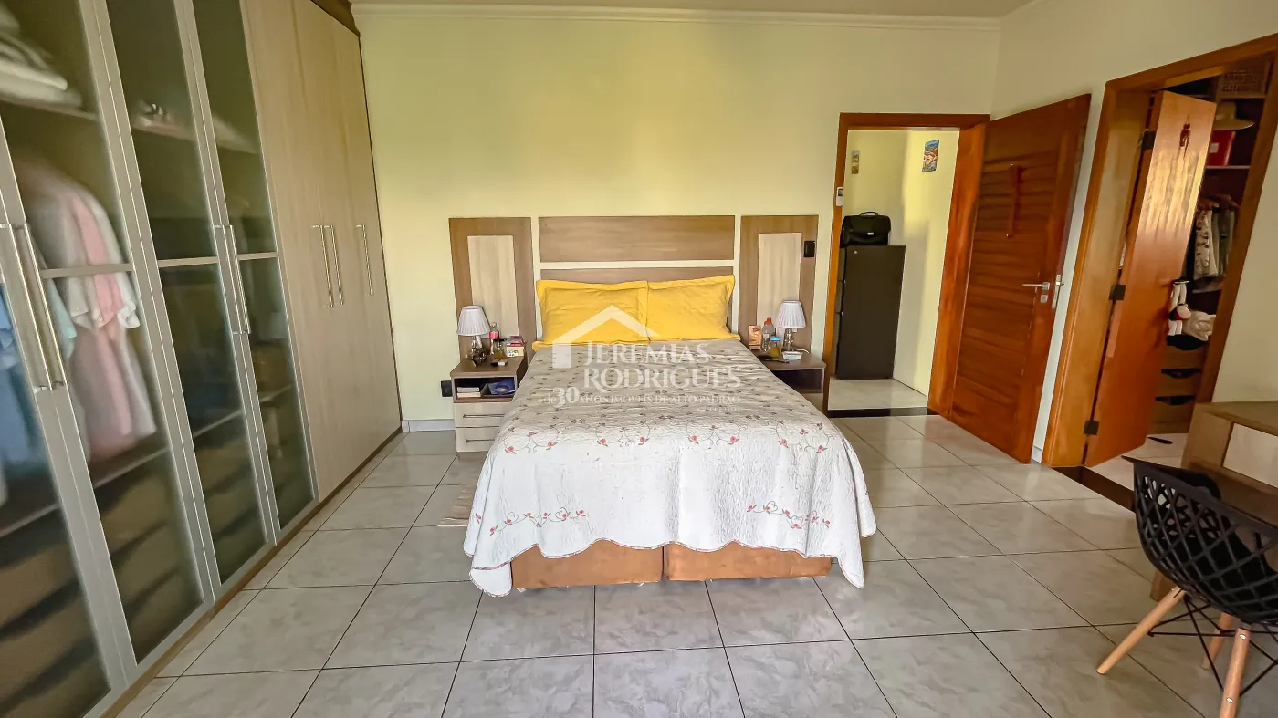 Casa com 2 quartos, 240 m² - Condomínio Real Ville - Pindamonhangaba/SP