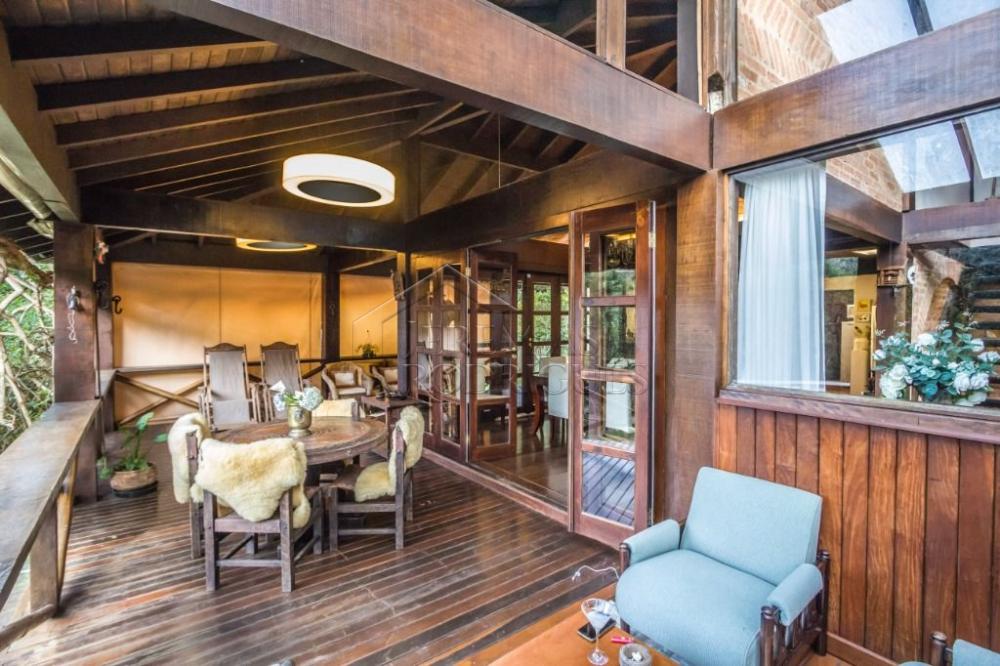 Casa com 3 quartos, 630 m², à venda por R$ 6.500.000- Condomínio Pedra de Fogo - Campos do Jordão/SP