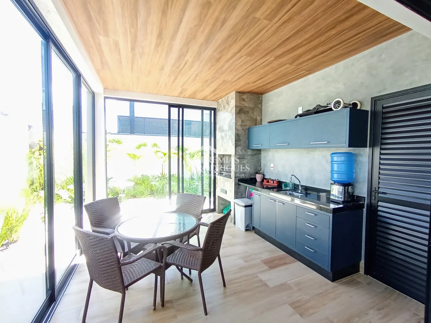 Casa para venda com 3 suítes no Condomínio Residencial Terrazzo Di Itália em Taubaté/SP