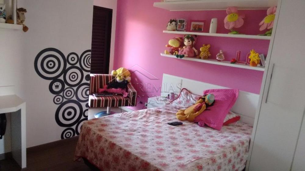 Casa à venda por R$ 960.000,00 - Taubaté/SP