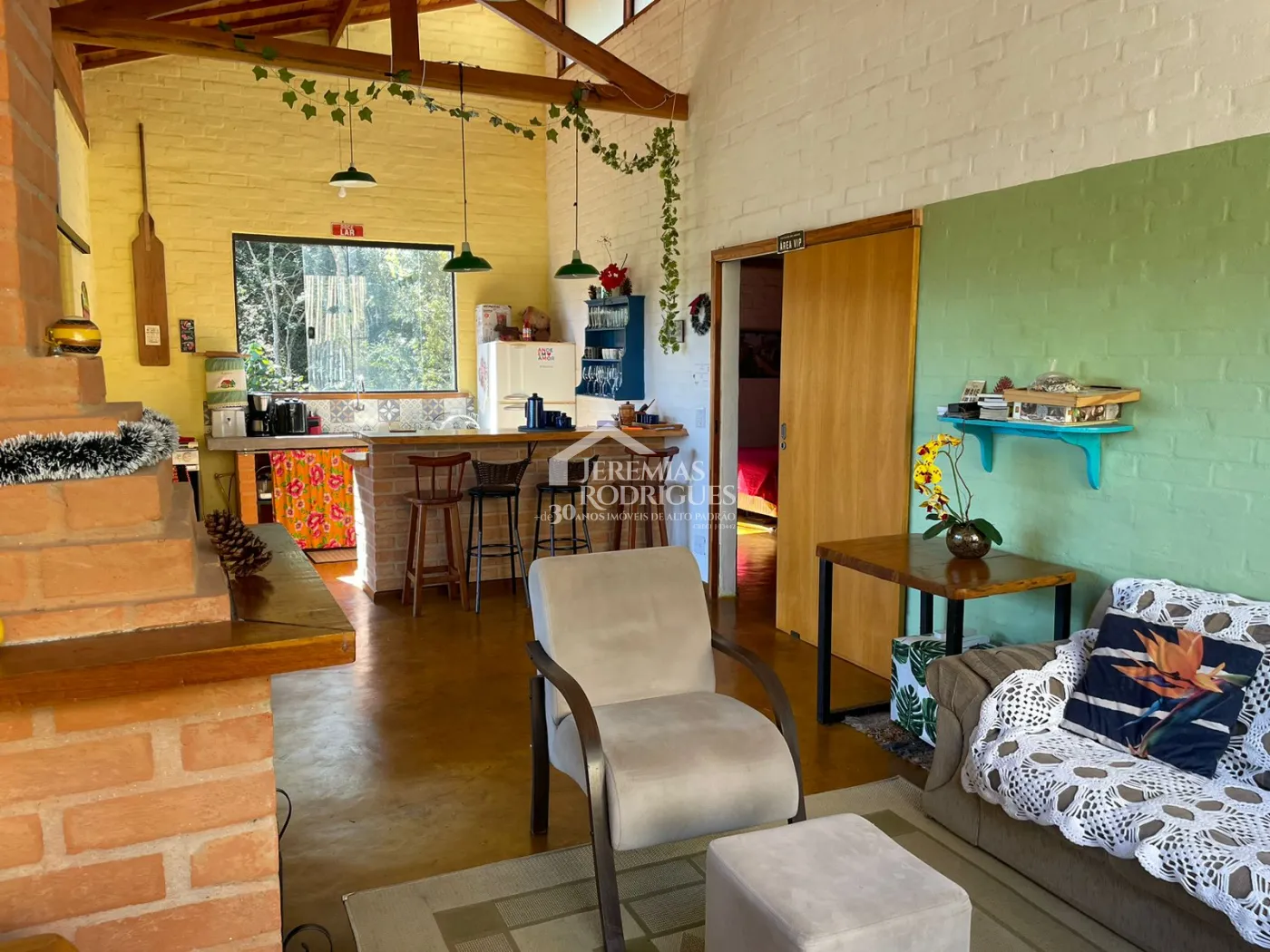 Casa com 2 suítes, no Pinhalzinho em Santo Antônio do Pinhal/SP