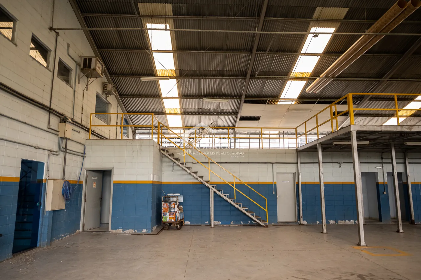 Área disponível para venda em Guaratinguetá.