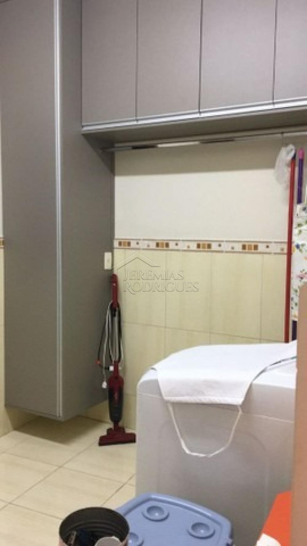 Casa à venda por R$ 800.000,00 - Taubaté/SP