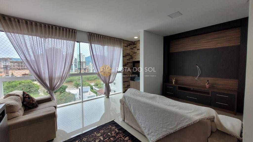 Residencial Aurora Apartamento Quadra Mar 3 Suítes em Meia Praia Itapema SC — foto 1
