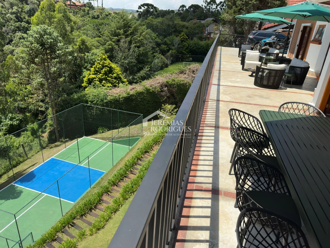Casa para venda com 6 suítes no Capivari em Campos do Jordão/SP