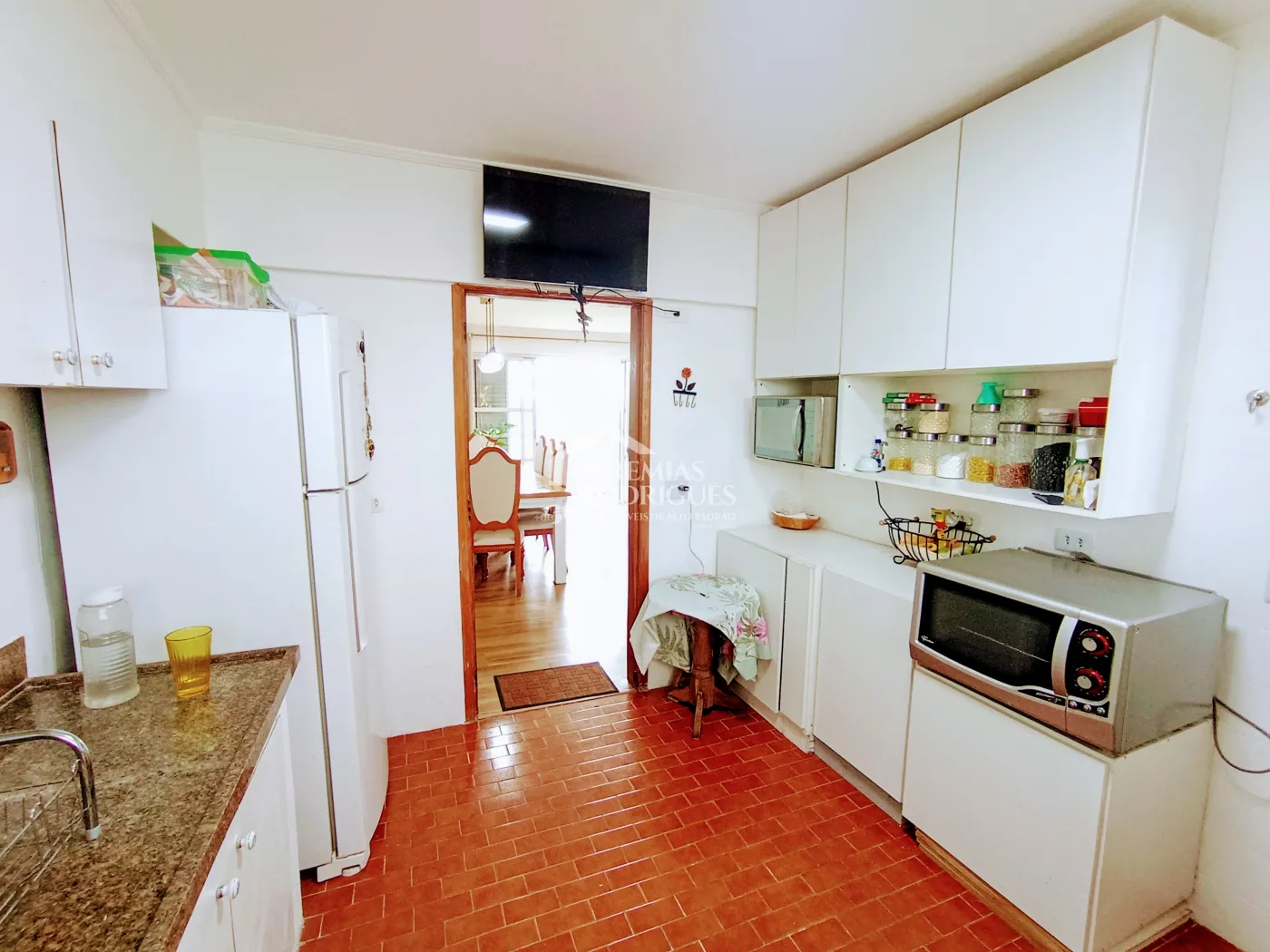 Apartamento à venda com 3 dormitórios, 149 m² - Condomínio Cabo São José em São Jose dos Campos/SP.