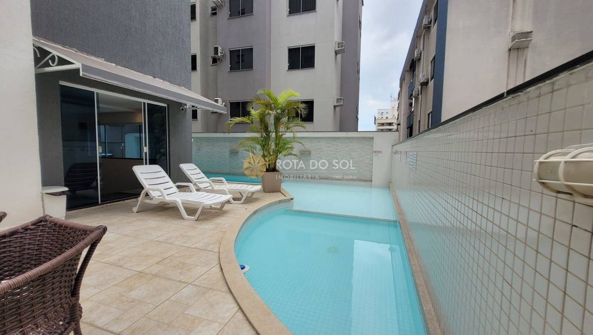 Residecial Embaixador Apartamento 3 Suítes e 2 Vagas em Meia Praia Itapema SC