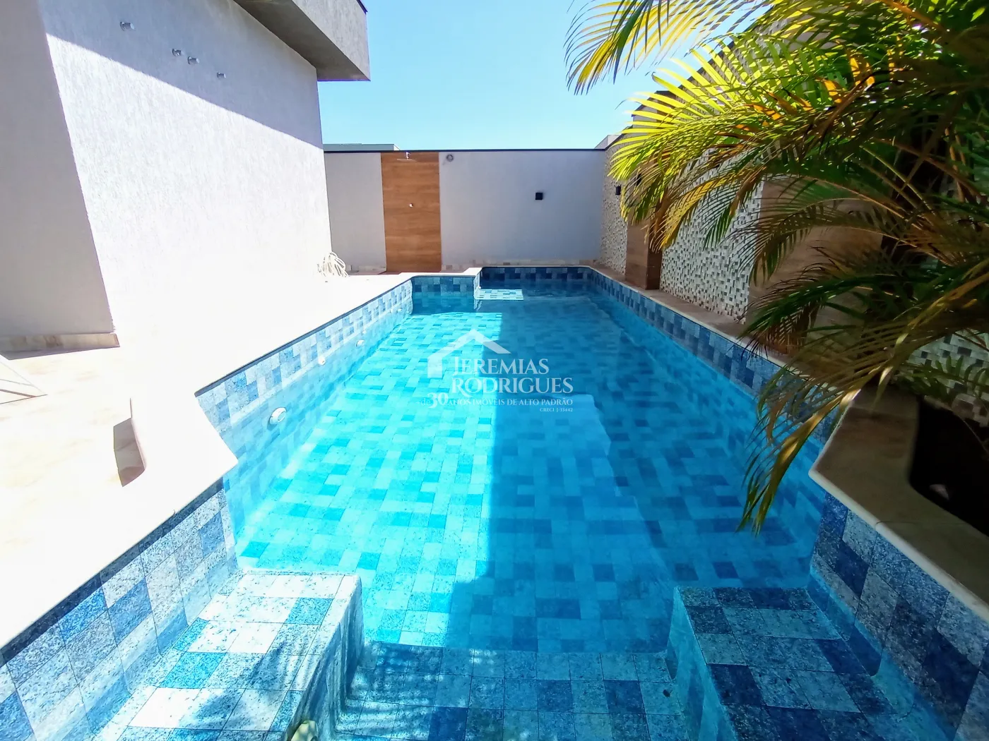 Casa para venda com 3 dormitórios no Condomínio Residencial Tecoara em Taubaté/SP