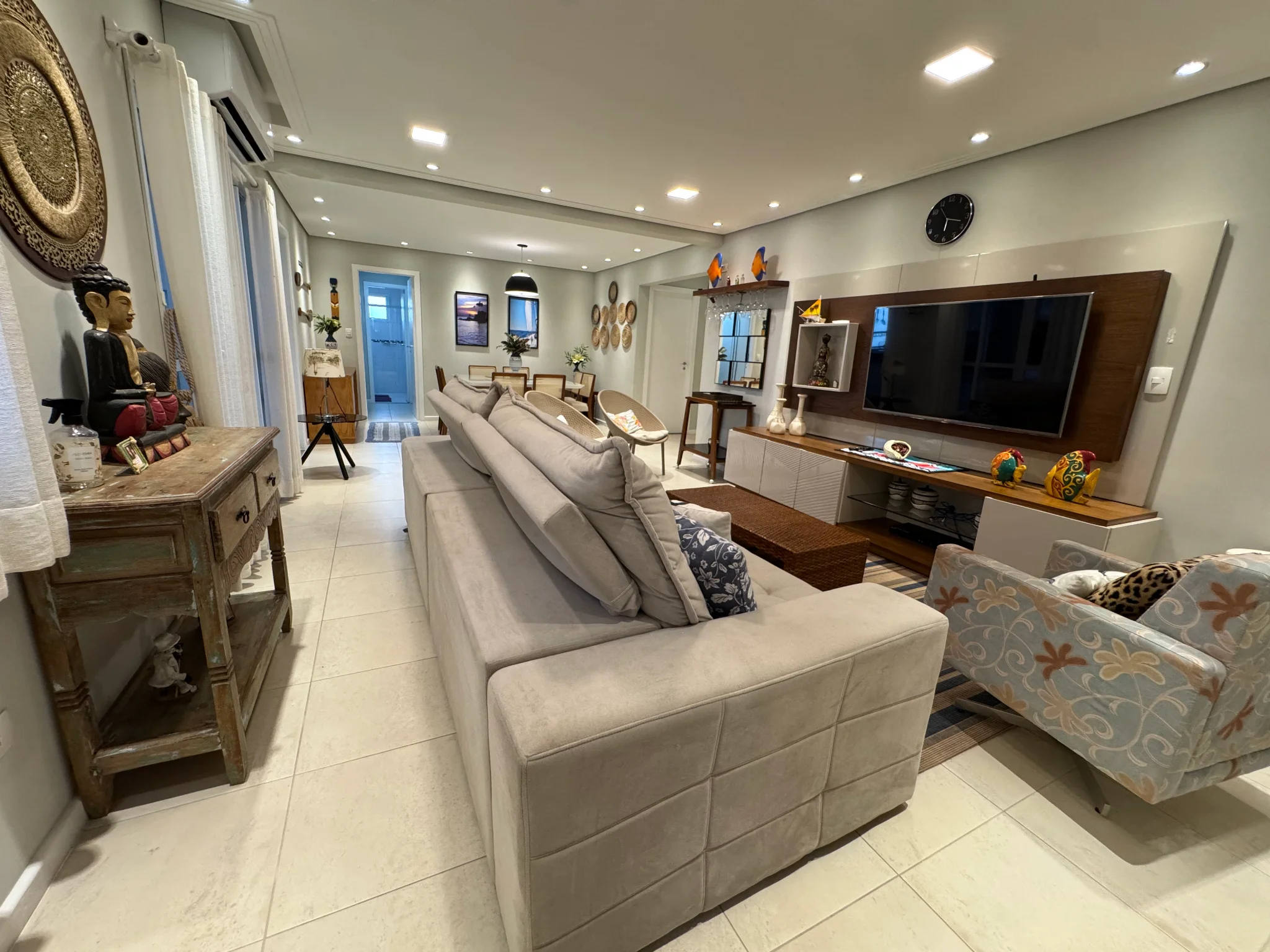 Cobertura à venda com 3 suítes no Condomínio Polignano A Maré em Ubatuba/SP.  