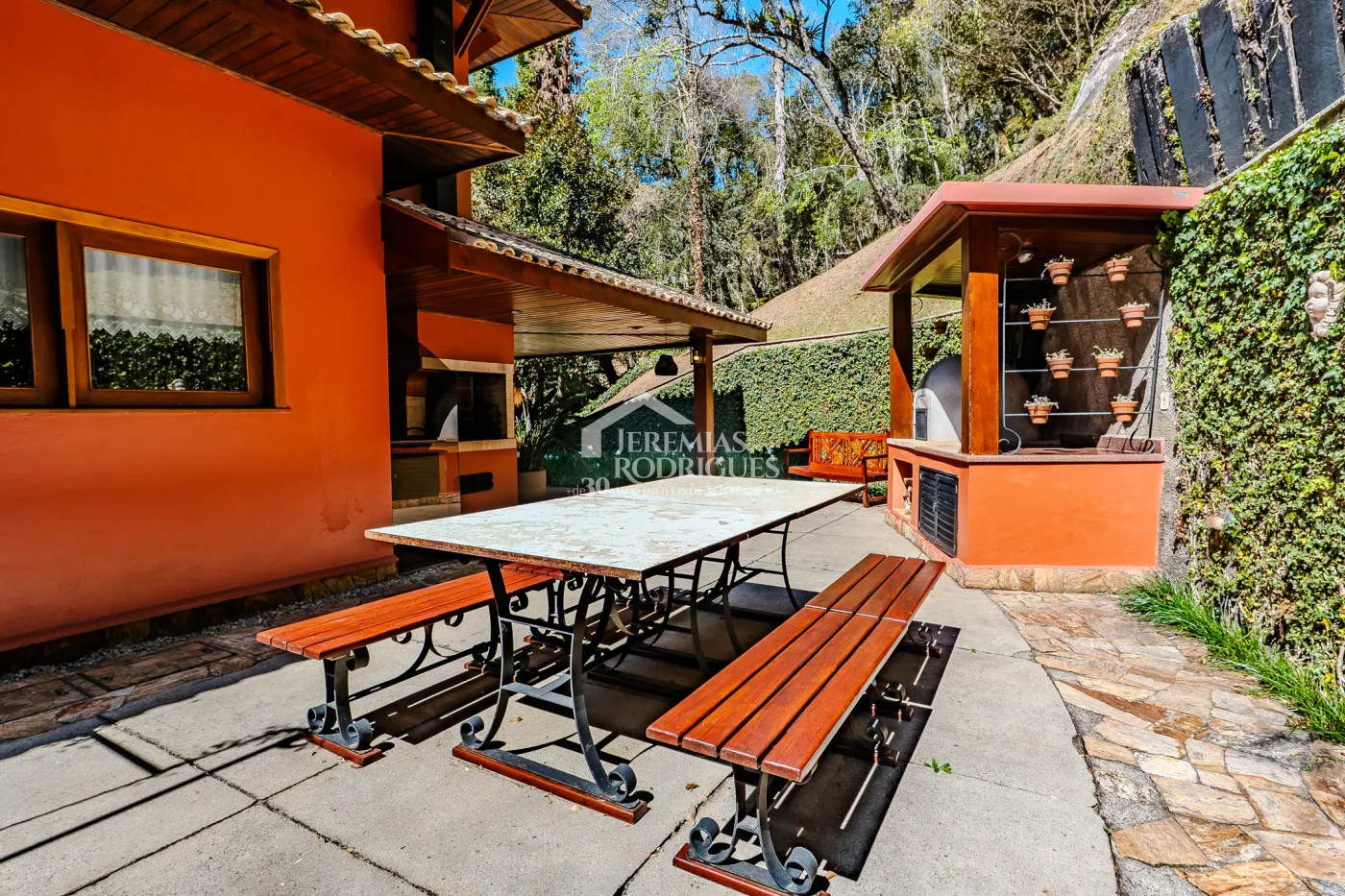 Casa para venda no Condomínio Recanto do Fojo em Campos do Jordão/SP