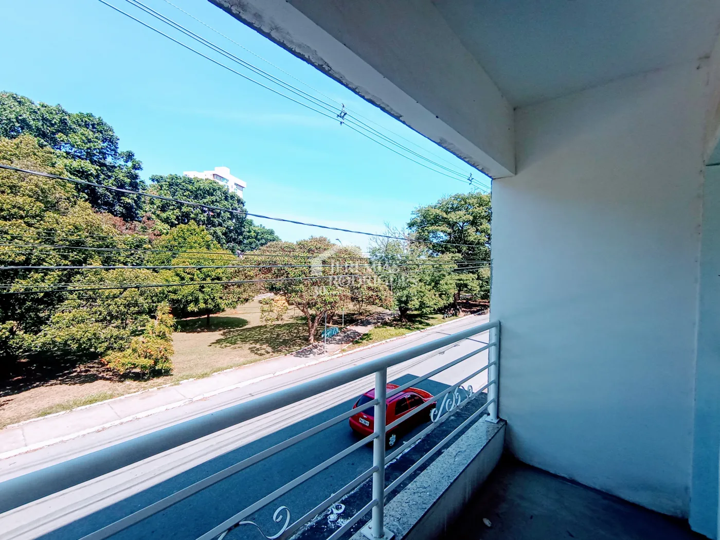 Prédio Comercial e Residencial com 720 m² no bairro Residencial Portal da Mantiqueira em Taubaté/SP