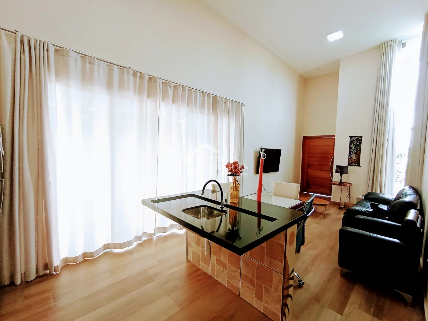 Casa para venda com 2 dormitórios no Residencial Charles Schineider em Taubaté/SP