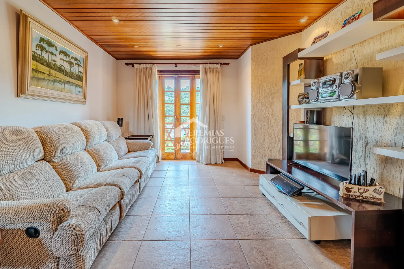 Casa à venda no Condomínio Aldeia Austríaca - Campos do Jordão/SP