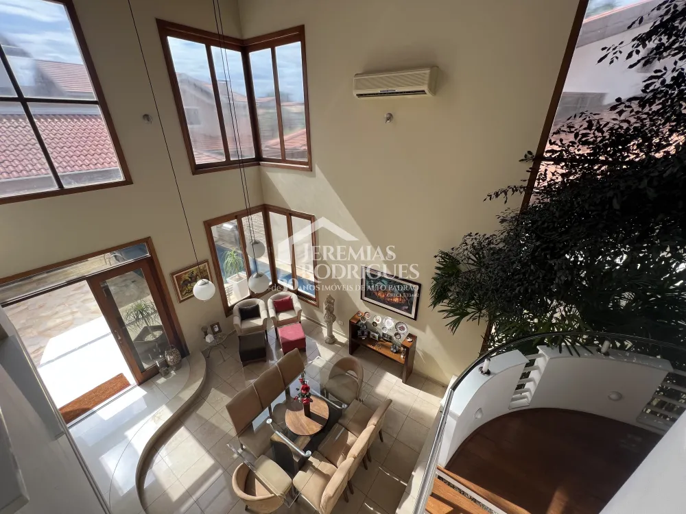 Casa com 3 quartos, 423 m² - Condomínio Taubaté Village - Taubaté/SP