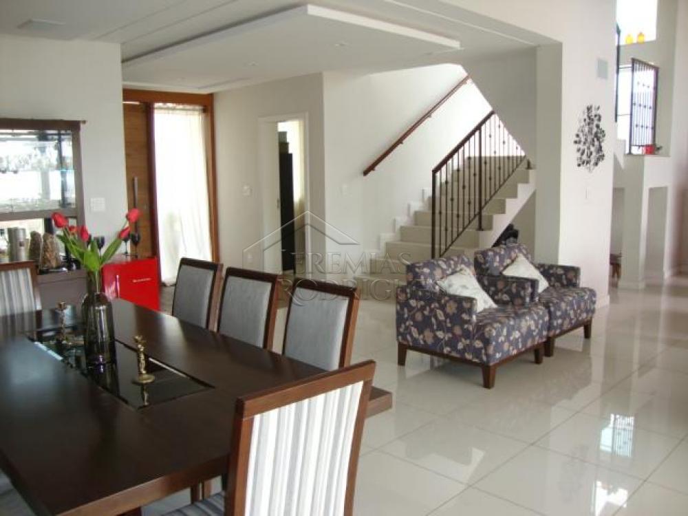 Casa à venda por R$ 1.700.000,00 - Tremembé/SP