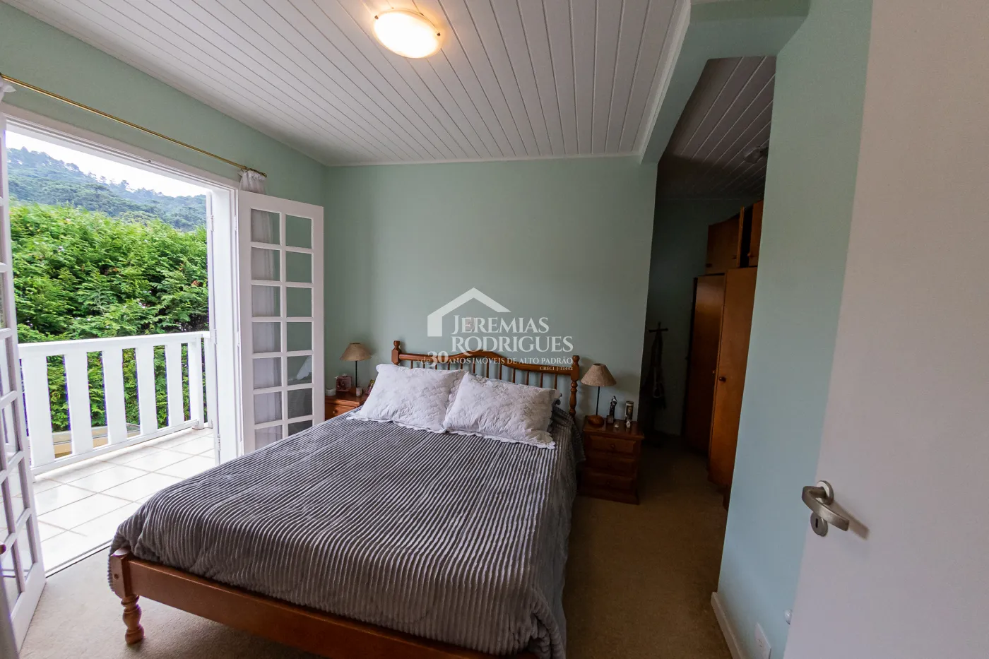 Casa com 7 dormitórios, 350 m² - Condomínio Aldeia Austríaca - Campos Jordão/SP