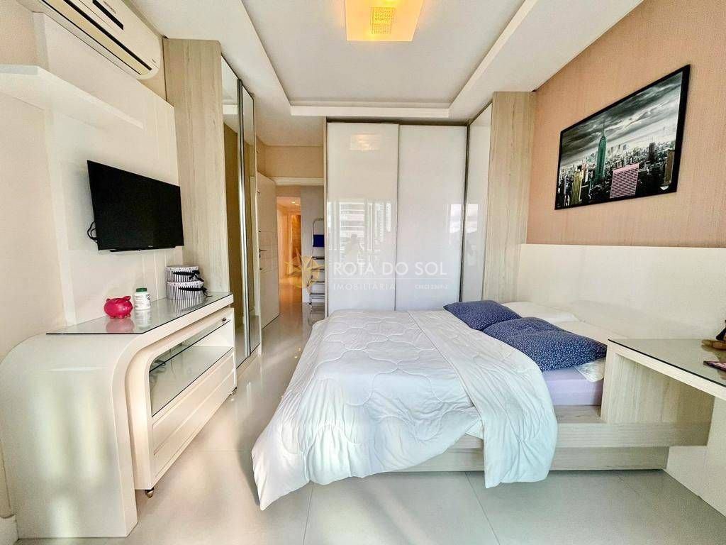 Beira Mar Apartamento Vista Mar 4 Suítes na Meia Praia — foto 19