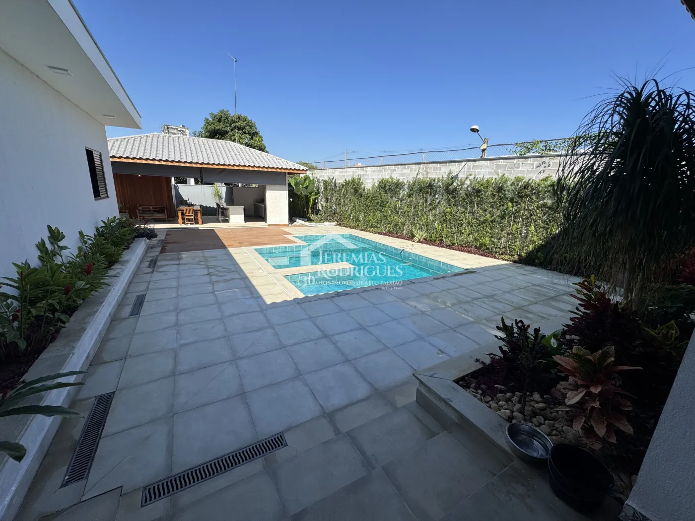 Casa à venda com 4 quartos no Condomínio Village Paineiras em Pindamonhangaba/SP