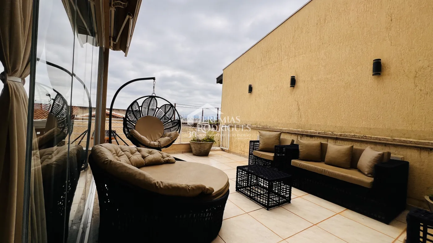 Casa com 4 dormitórios, 394 m² - Alto São Pedro - Taubaté/SP.