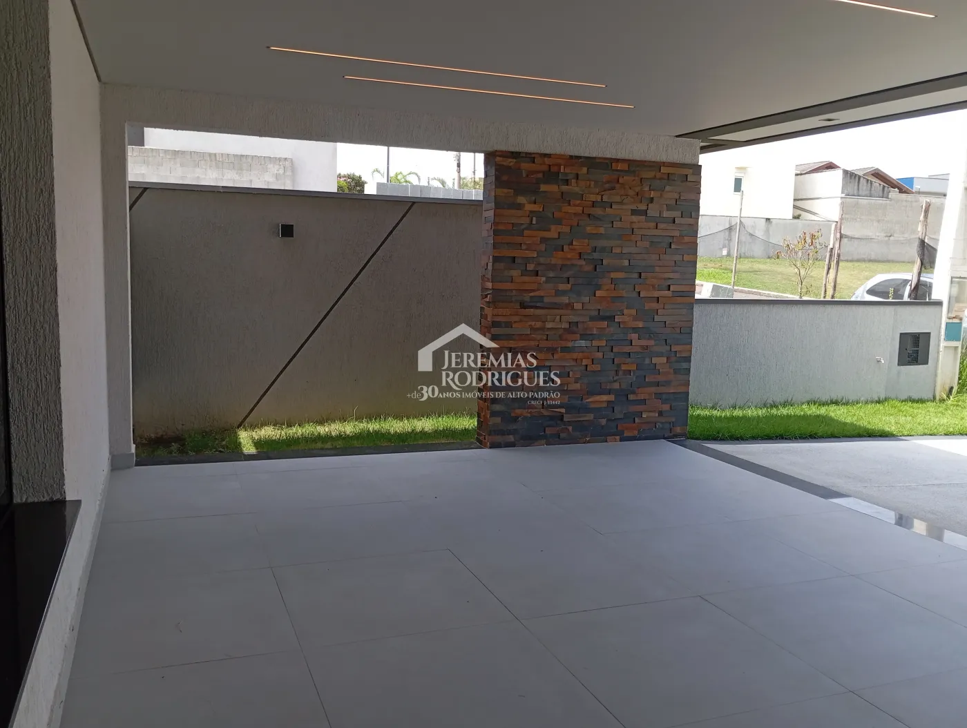Casa para venda com 4 dormitórios no Condomínio Village Splendore em Pindamonhangaba/SP