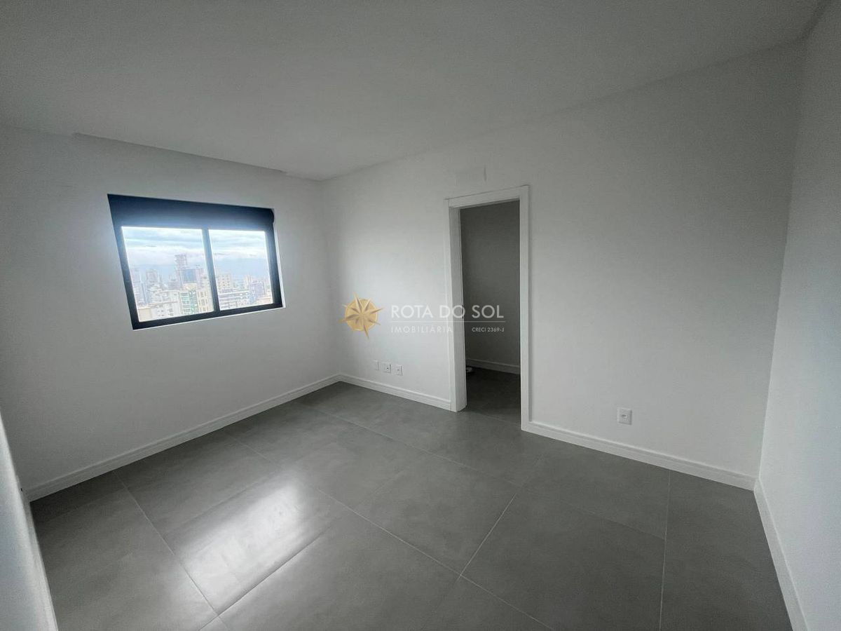 Diamond Tower Apartamento 4 Suítes e 3 Vagas em Meia Praia Itapema SC
